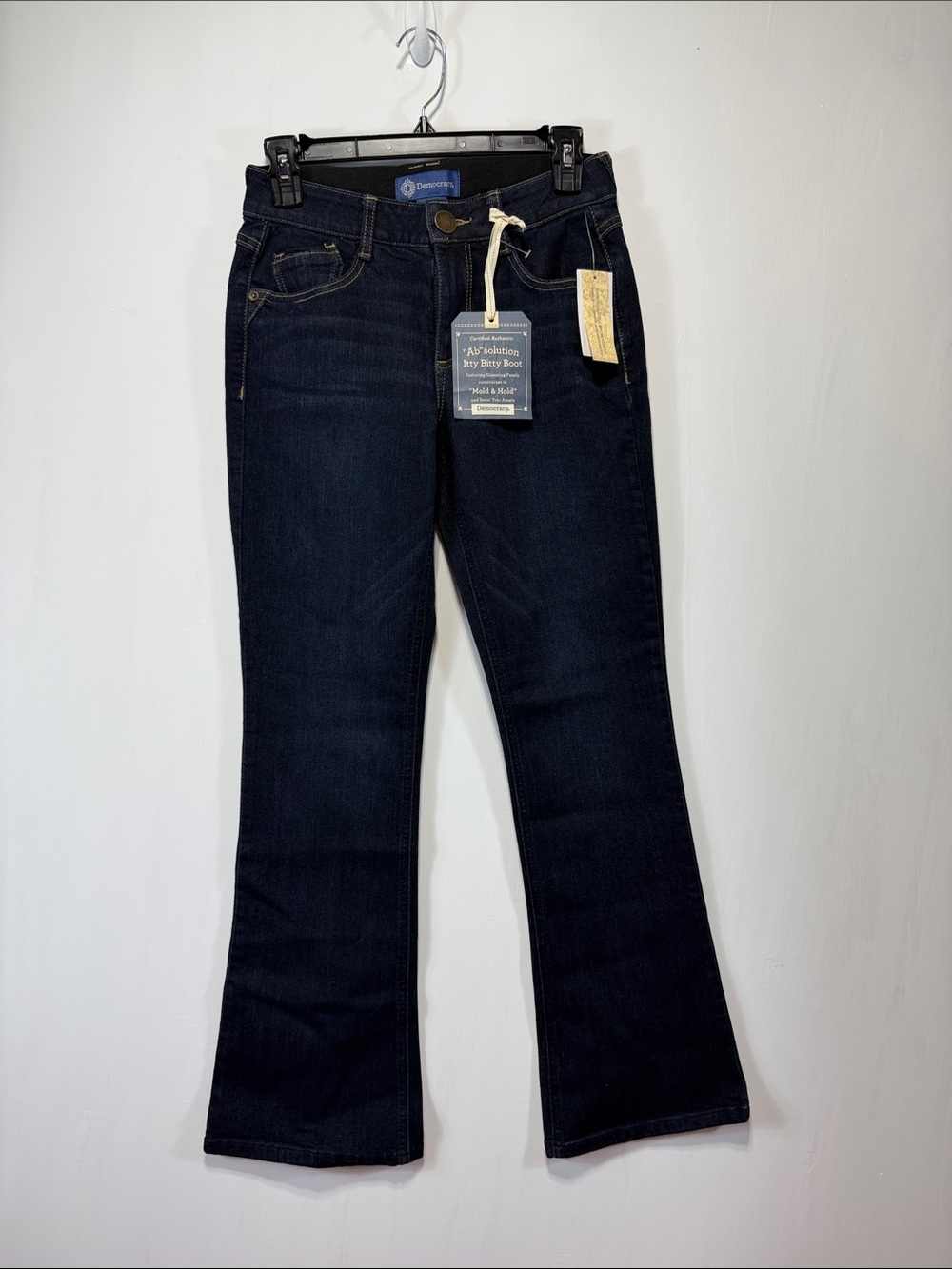 Democracy "Ab"solution Itty Bitty Boot Dark Wash Jeans Size 2P NW